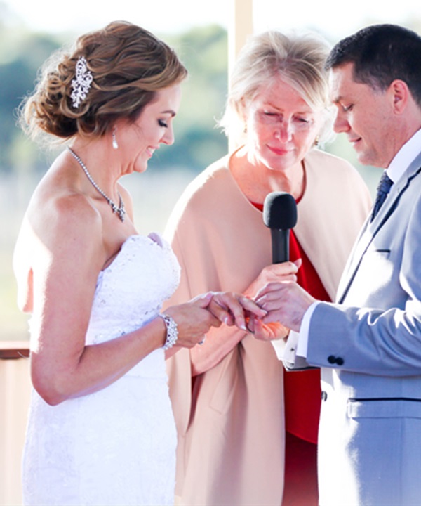 Wedding Rings & Blush Roses